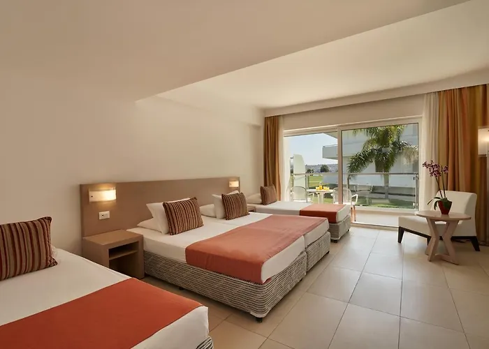 Atlantica 4*
